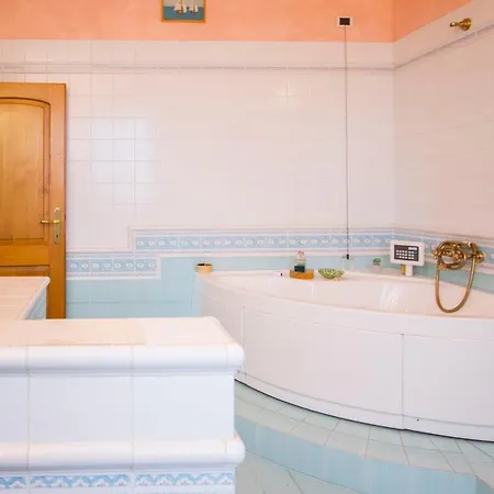 Casa Pupa- Azienda Fontelunga Farm stay
