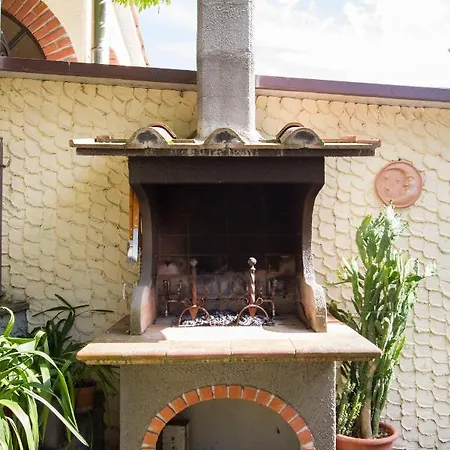 Casa Pupa- Azienda Fontelunga Farm stay *